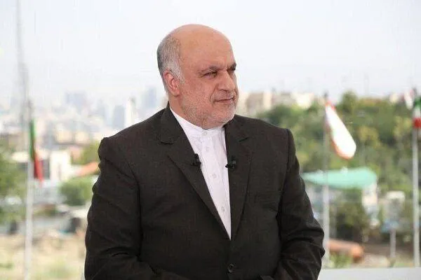 فارس به نقل از یک منبع آگاه از جراحت سفیر ایران در بیروت در پی انفجار پیجر خبر داد