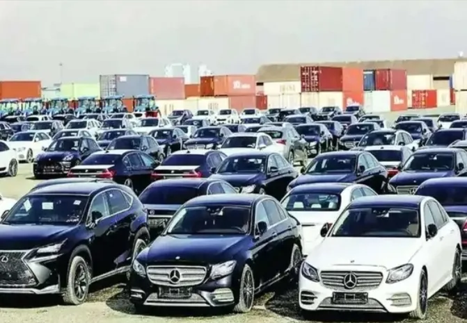 فهرست تعرفه خودروهای سواری بیش از ۲۵۰۰ سی سی مشمول ممنوعیت واردات 