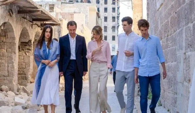 روزنامه آلمانی بیلد: خانواده رئیس‌جمهور اسد به روسیه پناهنده شدند.