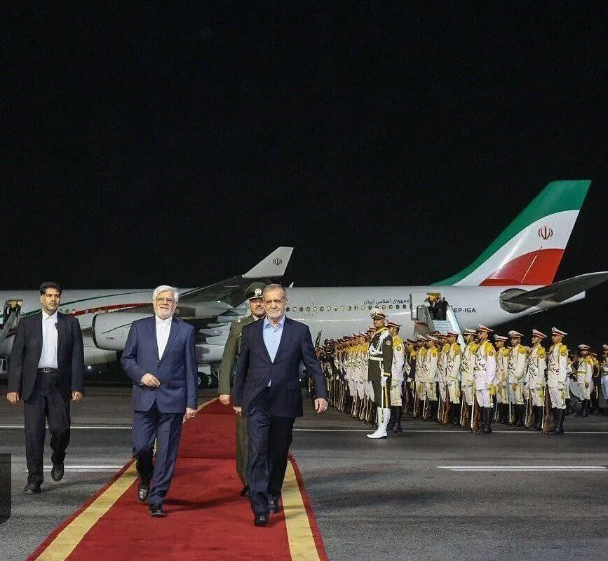 رئیس جمهور وارد تهران شد