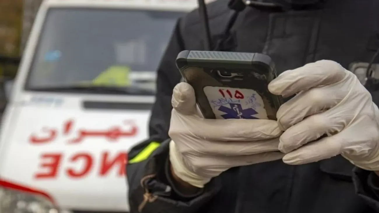 همزمان با داغ شدن خبرهای تجاوز در آمبولانس؛ تهرانی ها تکنسین های اورژانس را کتک زدند!