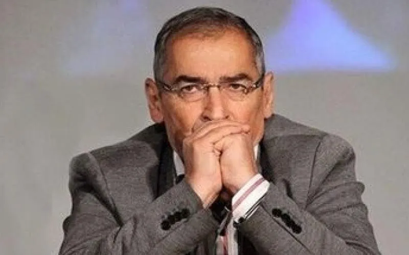 نامه سرگشاده «صادق زیباکلام» به «مسعود پزشکیان»، در آستانه نخستین سخنرانی رئیس‌جمهور به‌مناسبت سالگرد انقلاب اسلامی ایران در ۲۲بهمن‌| ۲۰ بهمن ۱۴۰۳