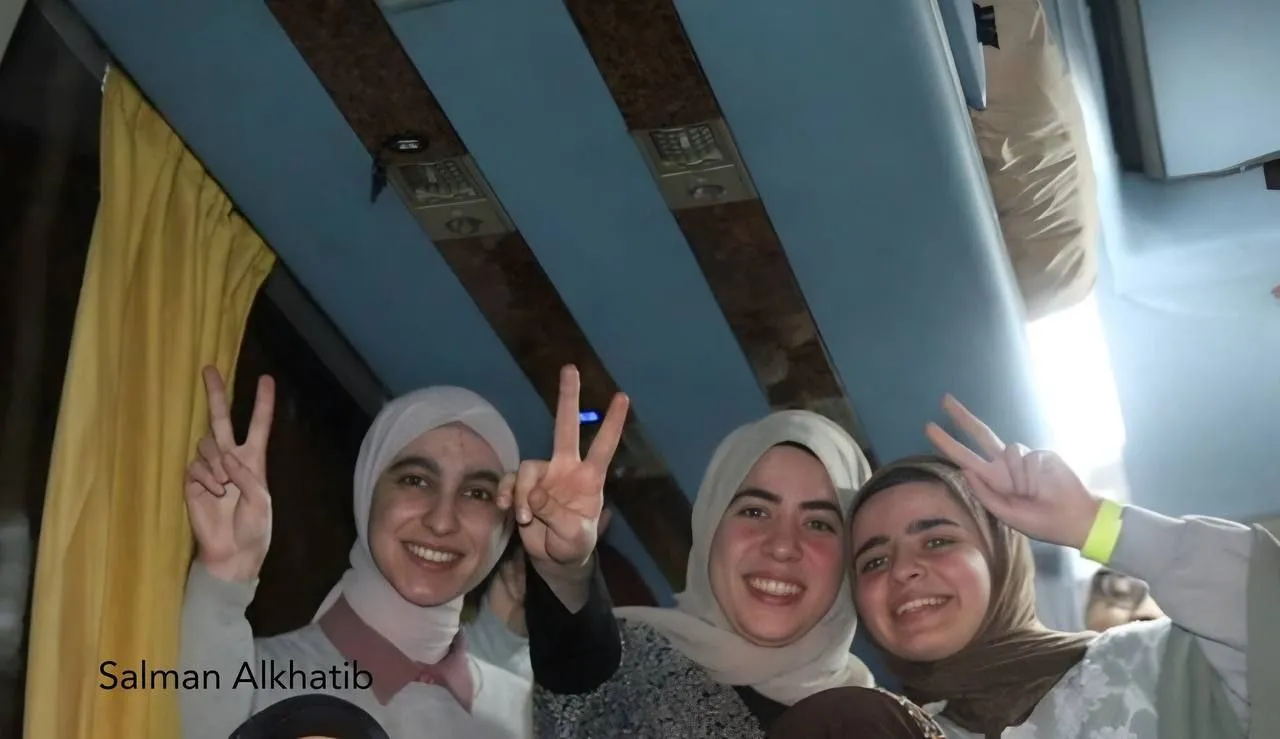زنان اسیر آزاد شده در جریان توافق مبادله اسرا 