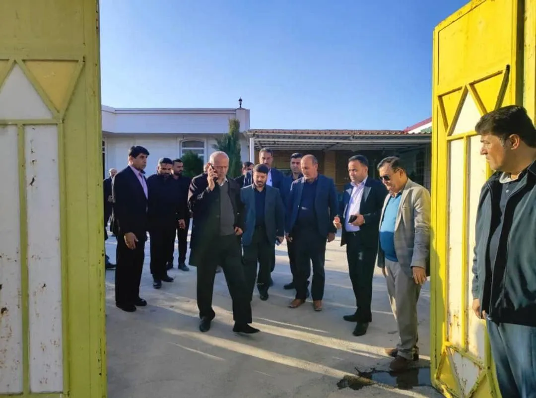  خبر تکمیلی: شنیده ها حاکی است فردا جمعه قرار است جلسه عشایری و طایفه‌ای در شهرستان امیدیه برای حل و فصل واخذ رضایت از آقای پادام برگزار شود.