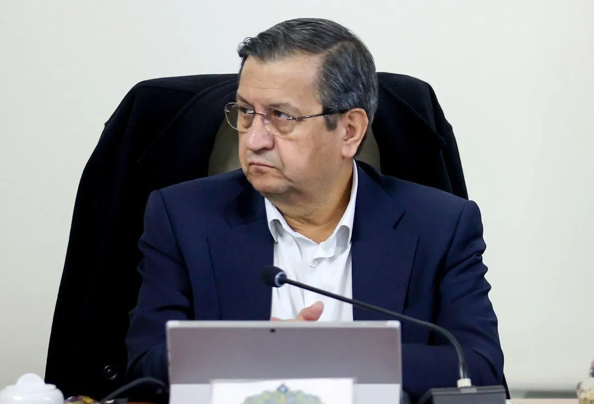 نماینده عضو جبهه پایداری: می‌دانیم با کنار رفتن همتی مشکلات ارزی حل نمی‌شود، اما می‌خواهیم شخصیت او را استیضاح کنیم