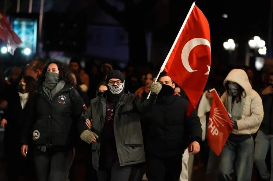  تنش‌ها در استانبول شدت گرفت؛ سرکوب شدید معترضان توسط پلیس ادامه دارد