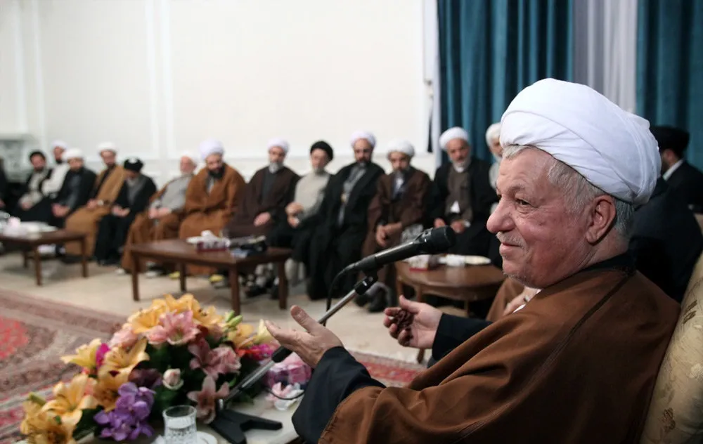 خاطرات اکبر هاشمی - ۶ ارديبهشت ۱۳۸۱ 