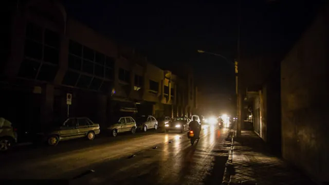  خاموشی‌ها دوباره به تهران برگشتند