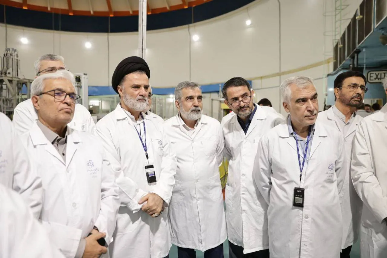 بازدید اعضای کمیسیون امنیت ملی مجلس از راکتور تحقیقاتی تهران 