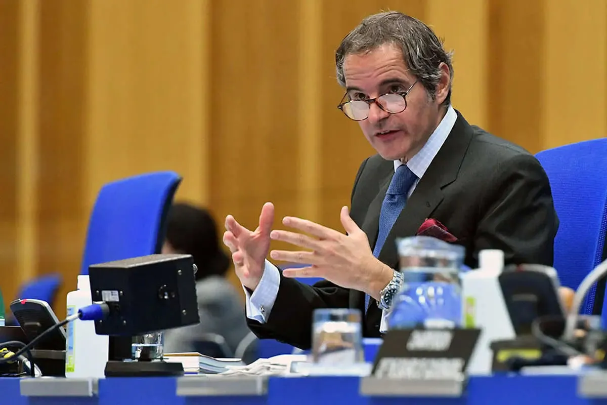  طعنه سنگین کیهان به رافائل گروسی/ به مزخرفات متوسل شده است