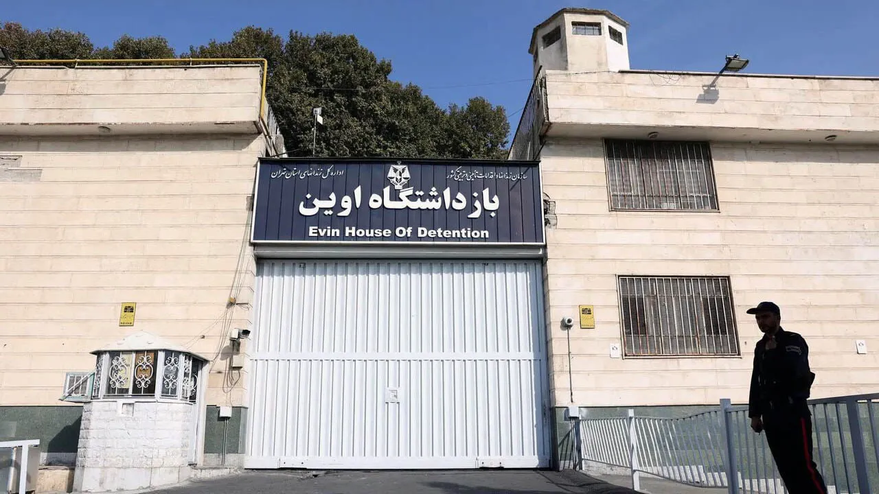 براستی در بازداشتگاه اوین چه خبر بود؟