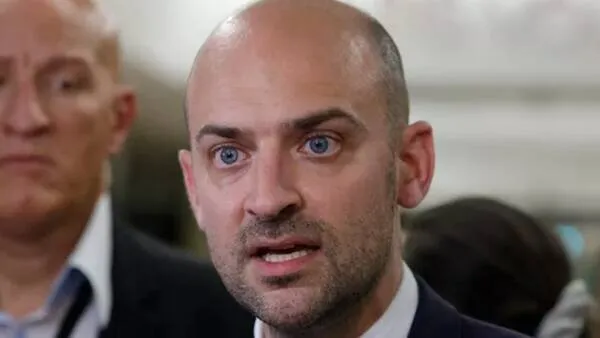 وزیر خارجه فرانسه: در صورتی که ایران همکاری نکند، سه کشور اروپایی (آلمان، فرانسه و بریتانیا) آماده اند تا با ارسال یک نامه رسمی مکانیزم ماشه را فعال کنند