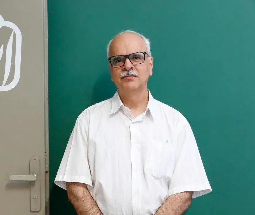  همسر سعید مدنی آزادی این جامعه شناس را تکذیب کرد