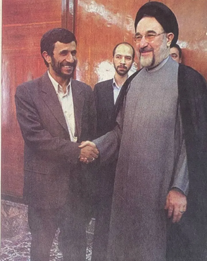  دیدار رئیس‌جمهور منتخب با رئیس‌جمهور مستقر | احمدی‌نژاد به دیدار خاتمی رفت