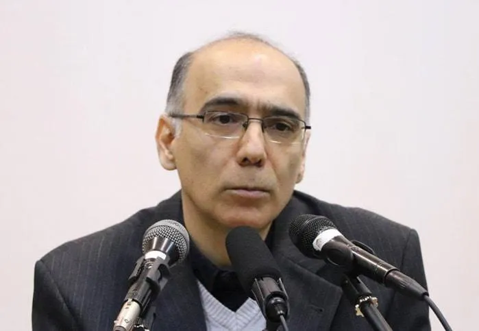 دانشگاه آزاد، دکتر مهدی ذاکریان را احضار کرد 