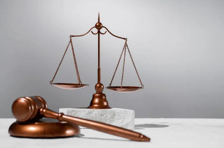  آیا عزمی برای جلوگیری از فرار مالیاتی برخی از وکلا وجود دارد؟