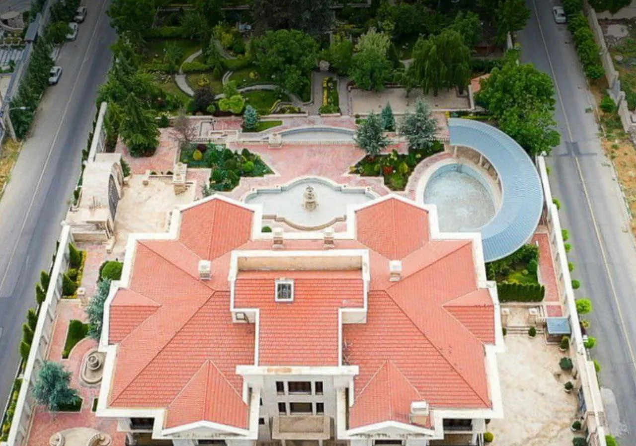  ویلای ۸ هزار متری متهم ردیف اول چای دبش به مبلغ بیش از ۵ هزار میلیارد تومان به منظور رد مال به بانک ملت تحویل داده شد