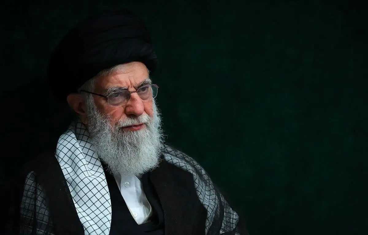 طبق عُرفِ معنادارِ حوزوی و فقهی اکنون باید دید بر آیت‌الله خامنه‌ای چه فقیهی نماز میت را اقامه خواهد کرد؟