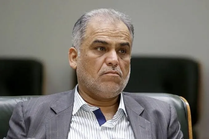 جناب آقای اکرمی خزانه دار کل کشور درود سه سوال یک روزنامه نگار ساده که یادتان هست؟