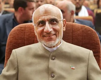 میرسلیم: مردم برای این‌که پول‌شان ذوب نشود هر خودرویی گیرشان بیاید می‌خرند، چه ۲۰۶ باشد چه لندکروز/ می‌خواهند مرا تحقیر کنند
