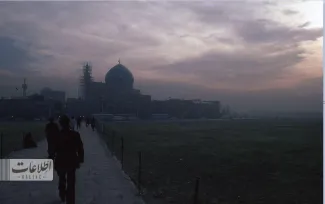 تصاویر منتشرنشده اطراف حرم رضوی و پنجره فولاد، سال ۱۳۵۶ 