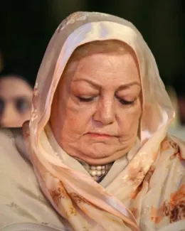 احمد باطبی روزنامه‌نگار، عکاس و فعال حقوق بشر