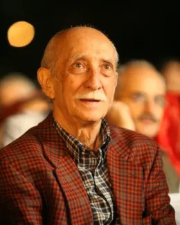 احمد باطبی روزنامه‌نگار، عکاس و فعال حقوق بشر