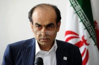 هدایت‌الله خادمی (نماینده دوره دهم مجلس) که به دلیل ردصلاحیت از شرکت در رقابت‌های انتخاباتی بازمانده است، مدعی شد: دلال‌ها برای تایید صلاحیتم ۱۰ میلیارد تومان خواستند. 📌وی افزود: رقم‌هایی که دلال‌ها برای فروش التزام تقاضا میکردند تقریبا مشابه بودند کسی ۱۰ میلیارد تومان، دیگری ۳۰۰ سکه و بعضی‌ها ۱۲۰ هزار دلار آمریکا⁩؟!/ ایلنا