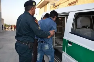 خیلی فرق است بین مظنون و متهم به قتل امیدوارم با پشتوانه و ابزارهای متعدد اطلاعاتی، پلیس آگاهی بزودی قاتل یا قاتلین «امیرمحمد خالقی» جوان مظلوم دانشجو را به عدالت بسپارد.
