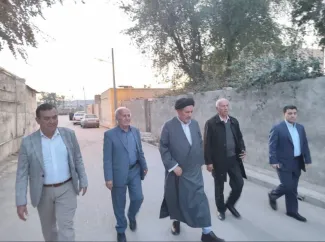  موحد، دادستان سخت گیر انقلاب اسلامی اسبق اهواز و نماینده فعلی مجلس، پیش قدم برای آشتی و جلب رضایت عشایری برای پادام و متهمین