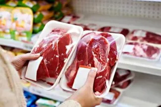  هشدار بابت حذف گوشت از سفره‌‌ فرودستان/ فرد نباید از تغذیه فرزند خود بزند و دارو بخرد 