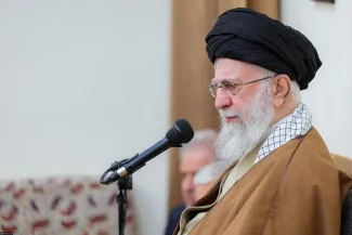 اکنون باید بیش از هر زمان دیگری منتظر بود تا آیت‌الله، از قدم و حرکت بعدی خود رونمایی کند.