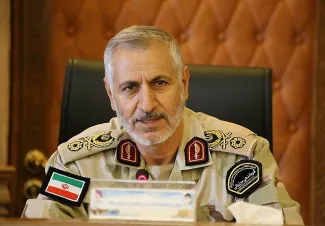  فرمانده مرزبانی فراجا: مرزبانان مستقر در نوار صفر مرزی، با اشراف و تسلط اطلاعاتی و بهره‌گیری از تجهیزات هوشمند اپتیکی، متوجه تحرکاتی برای ورود به کشور در نقاطی از مرزهای غربی و شرقی شدند که ۶۳ نفر از آنها دستگیر شدند./تسنیم