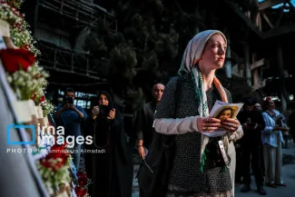  بازدید خبرنگاران خارجی از ساختمان شیشه‌ای صداوسیما