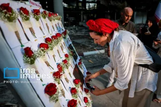  بازدید خبرنگاران خارجی از ساختمان شیشه‌ای صداوسیما