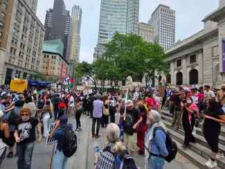 تصاویری از تظاهرات در حمایت از ایران در نیویورک