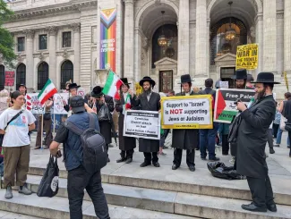 تصاویری از تظاهرات در حمایت از ایران در نیویورک