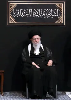  گویا مراسم روضه عزاداری ایام محرم به میزبانی آیت‌الله خامنه‌ای به روال سُنتِ هرساله از امشب برقرار میشود.