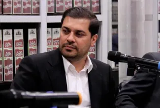 محسن مینا بازپرس تعلیق از خدمت، با قرار بازپرس دادسرای کارکنان دولت به زندان اعزام و دلالت شد اما با ملاحظاتی قرار تامین صادره تخفیف و با ضمانت متناسب، پس از یک روز از زندان آزاد شد تا در بازپرسی به اتهامات وی ادامه رسیدگی شود.