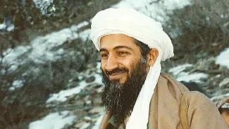 رادیو اسراییل، روی جمله‌ای‌ که دیروز در مسابقات قرآنی‌ گفته بودم‌ که آمریکا به قصد محاصره ایران به منطقه لشکر کشید، ولی اکنون خودآمریکا آسيب‌پذير و در محاصره ایران است، مانور می‌دهد. 