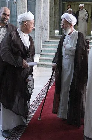 اکبر هاشمی رفسنجانی و محمدتقی مصباح یزدی