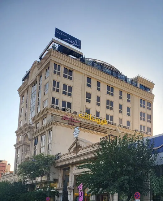 سوپر انقلابیونی که عافیت طلب شدند