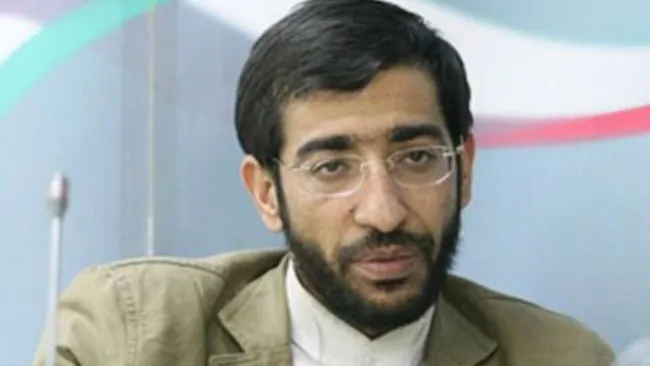 تکمیلی - اخبار تکمیلی موید آنست که علی اکبر حیدری‌فر قاضی مشهور کهریزک فر با استفاده از امکان آزادی مشروط موضوع ماده ۵۸ قانون مجازات اسلامی از زندان آزاد شده است.