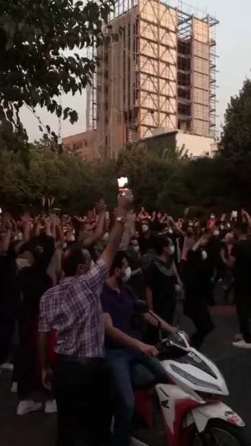 تهران - آزادی، آزادی، آزادی