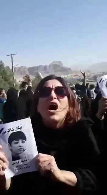 مادر نیکا: امروز روز تولدت بود عزیزم، شهادتت مبارک نیکا 