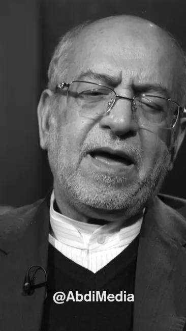 محمدرضا نعمت‌زاده: مردم به جنگ افزار سازی ریخته بوند حتی توپ‌های ضدهوایی را هم برده بودند …