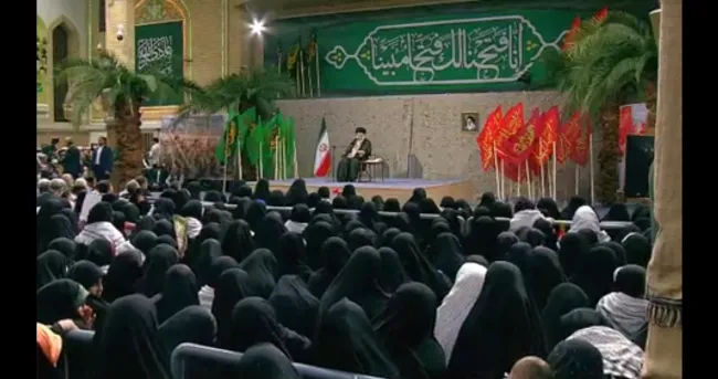 آیت الله خامنه‌ای