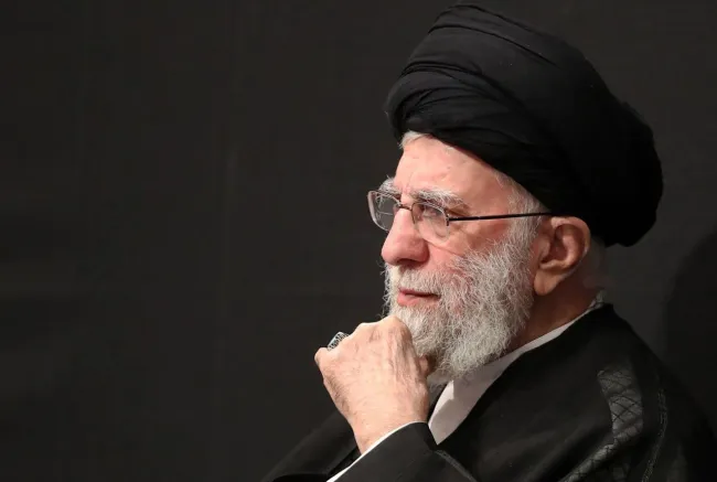 آیت الله خامنه‌ای