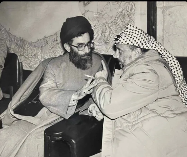 عرفات و خامنه‌ای