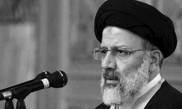 اصل ۱۳۱ قانون اساسی جمهوری اسلامی ایران